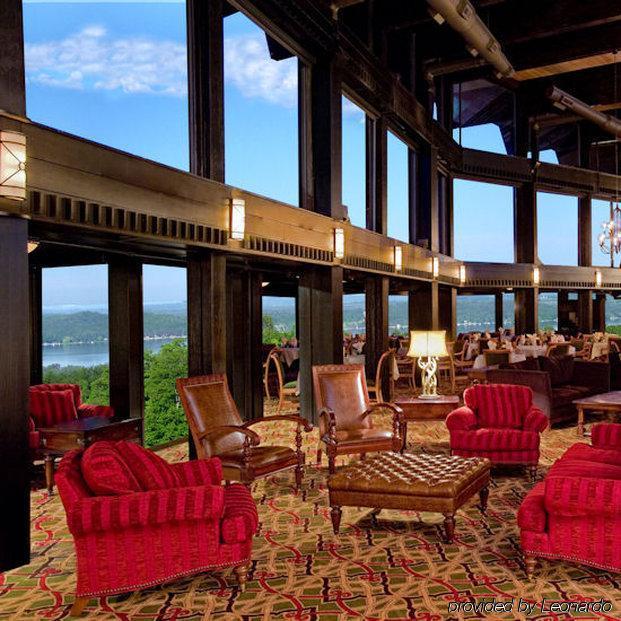 Summit Village Bellaire Interior foto